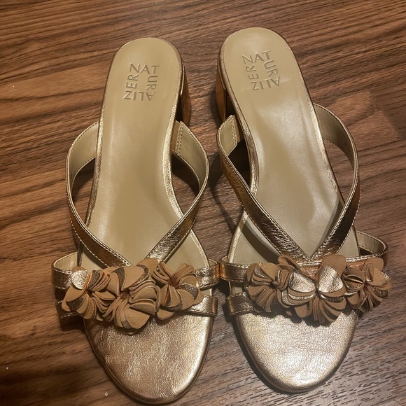 Naturalizer Jupiter in Bronze Pearl - Picture 2 of 3